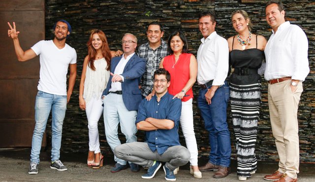 Edgar Victorino, Nicole Santamaría, Carlos Giraldo, Danny Hoyos, Juan Carlos Yela, Amparo Gutiérrez, Jhonson Rojas, Luly Bossa y Javier Fernández.