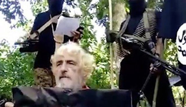 Kantner fue tomado como rehén por piratas somalíes años atrás. AP