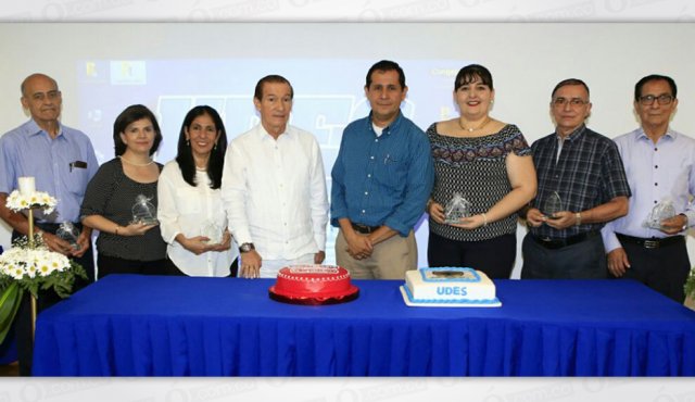 Álvaro Eduardo Perozo García, Olga María París Pineda, María Luisa Ramírez Moros, José Rafael Labrador Buitrago, John Camilo Mendoza Pérez, Irma Silva Sandoval, Pastor Aponte y José Trinidad Rozo Blanco. Cortesía