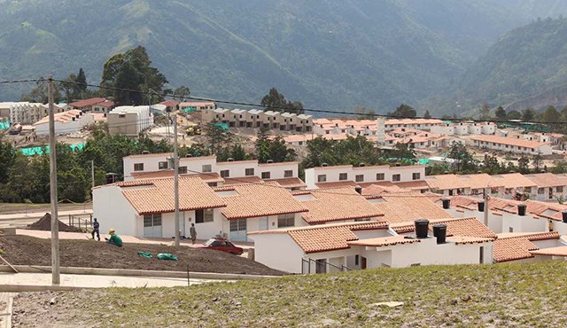El Fondo Adaptación apoyará a la alcaldía en la prestación de los servicios públicos y costos adicionales en materia de transporte escolar. Cortesía