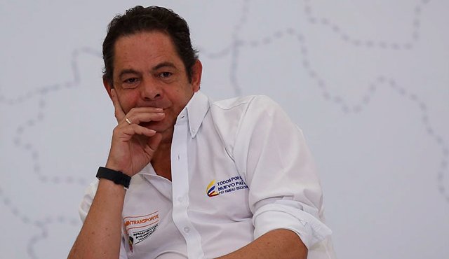 El único antecedente de renuncias por parte de un vicepresidente, es el de Humberto de la Calle, quien dimitió en 1996, a raíz del escándalo del ‘Proceso 8.000’. Colprensa