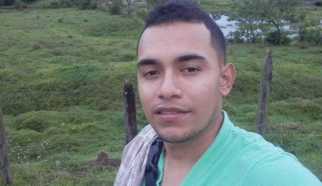 Lo último que supo la familia de la víctima es que habría viajado a Medellín a buscar trabajo. Sin embargo, el domingo lo encontraron muerto en una trocha. Cortesía