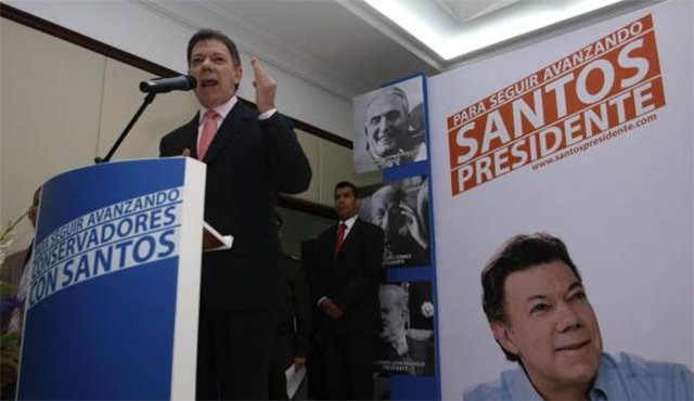 Odebrecht pagó 400 mil dólares para la producción de afiches con la imagen del actual mandatario para promover su campaña presidencial. Colprensa