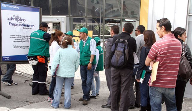 Colombia tiene 12 millones de personas entre los 14 y 28 años, de los cuales, la mitad está desocupada. Colprensa
