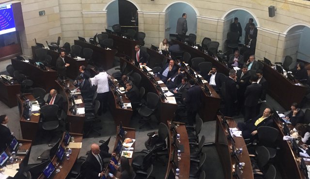 La JEP tendrá un Tribunal para la Paz, conformado por 51 magistrados colombianos asistidos por 18 expertos internacionales, y 16 fiscales locales. Colprensa
