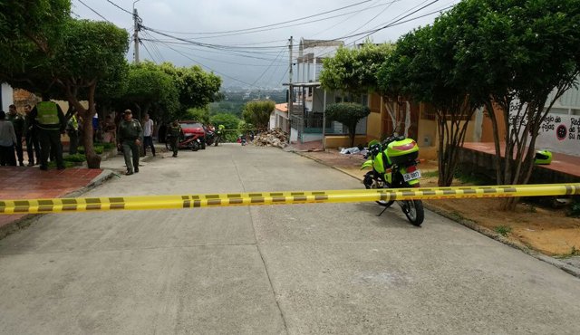 El crimen ocurrió en el barrio Santa Bárbara. La Opinión