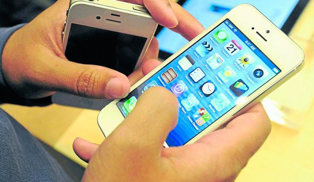 Las compañías ofrecían cuotas gratis en la venta de equipos celulares a sus usuarios, siempre y cuando, adquirieran un plan de comunicaciones por un valor mínimo. Internet