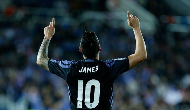 James Rodríguez abrió el marcador a los 10 minutos. AFP