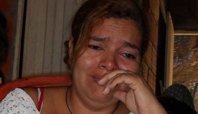 Sonia Cecilia Romero Garrido, madre de William Francisco, de 17 años, quien recibió un disparo por parte del teniente Alexander Arroyabe Valencia, adscrito a la Policía Metropolitana de Cúcuta. Archivo