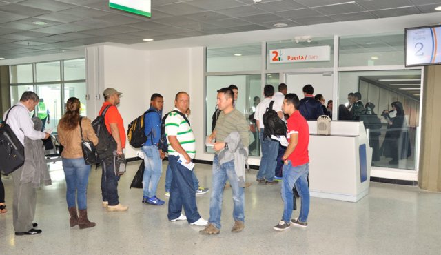 Aeropuertos de Oriente reveló que, en 2016, por las seis terminales aéreas que maneja se registró el movimiento de 5,1 millones de pasajeros. Archivo