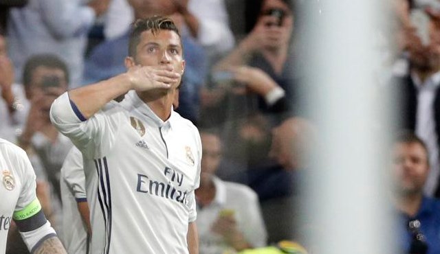 Cristiano Ronaldo al finalizar el partido. AP