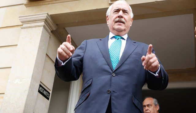 Después de un largo tiempo en el anonimato, el expresidente conservador Andrés Pastrana ha ido recuperando protagonismo, como resultado de su postura radical en contra del gobierno Santos. Archivo