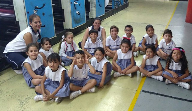 Los pequeños estuvieron acompañados de sus profesoras. Giovanny Rojas