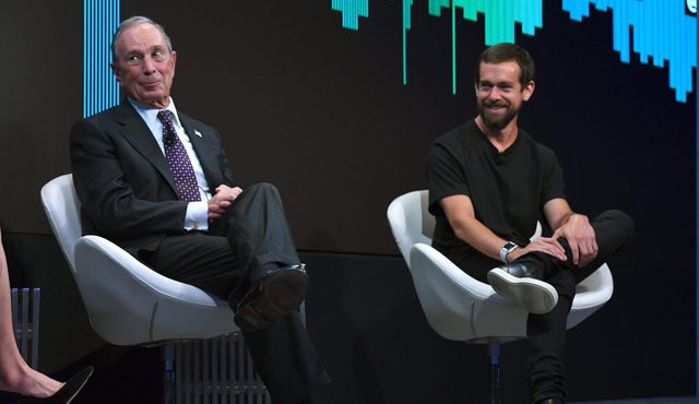 Twitter actualmente ofrece algunos videos de noticias en vivo a través de una sociedad con la aplicación en línea Cheddar. AFP