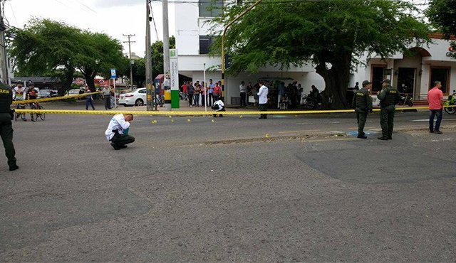 Uno de los heridos sería un ladrón que huyó del lugar. Andrés González