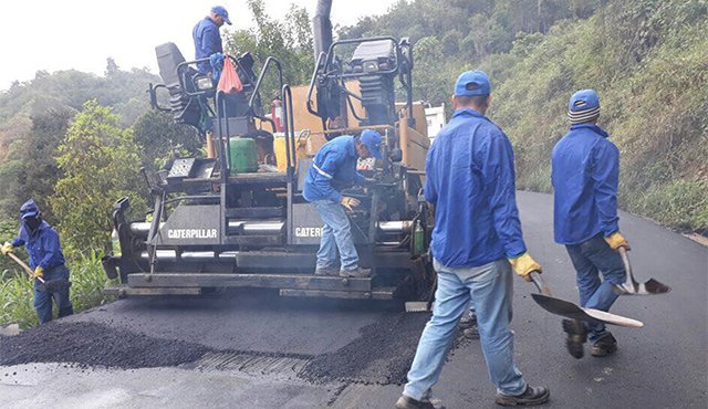 En este tramo se están adecuando 5 kilómetros, con una inversión de más de 12 mil millones de pesos. Cortesía