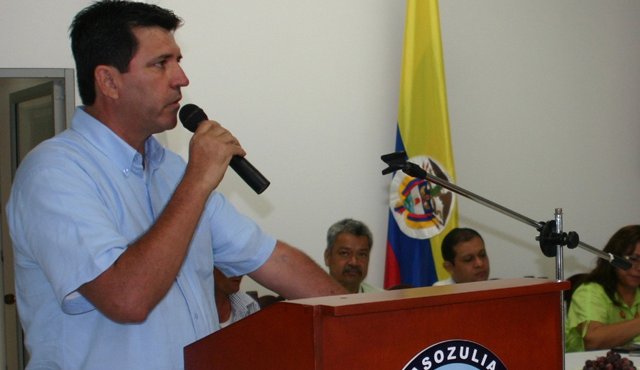 El gerente del comité de ganaderos del departamento, Andrés Hoyos, es uno de los 27 representantes de la sociedad civil y las regiones, en la dirección nacional del Centro Democrático. Archivo