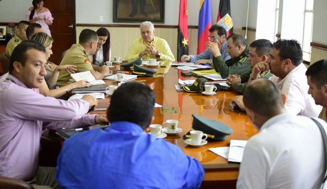 Medidas de choque permanente para mejorar la seguridad de la población de San Faustino, Guaramito y Ricaurte, dispuso el consejo de seguridad que sesionó aye en la Alcaldía. Alfredo Estévez
