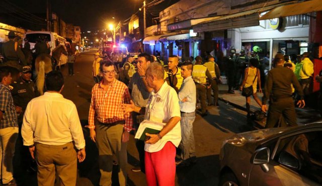 Por no reunir los requisitos de higiene, la secretaría de Salud cerró temporalmente tres negocios. Orlando Carvajal