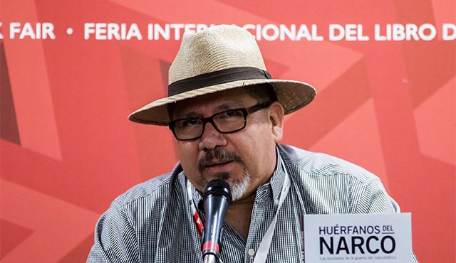 Según el diario La Jornada, fue interceptado por un sujeto armado que lo despojó de su camioneta y le disparó en repetidas ocasiones. AFP