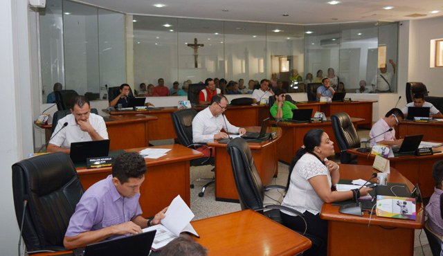 Una radiografía de la situación actual de los concejales del país se presentó ayer en la Comisión Primera del Senado. Archivo