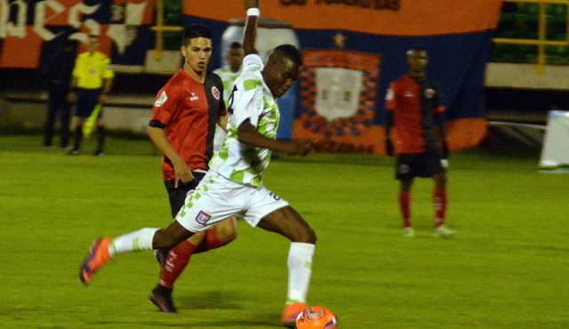 El gol tempranero no bastó para mantener un juego seguro en el partido de vuelta en Zipaquirá Colprensa