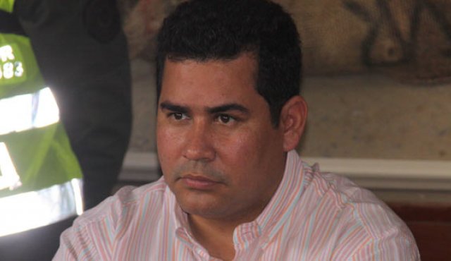 Alejandro Carlos Chacón Archivo