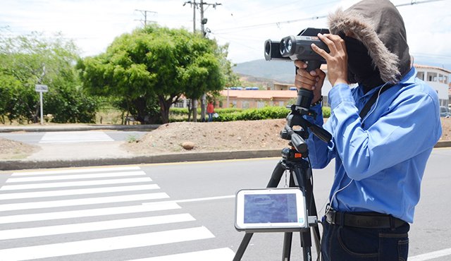 Las fotomultas, que operan en Villa del Rosario y Los Patios, encuentran resistencia para que se pongan en marcha en Cúcuta. Alfredo Estévez