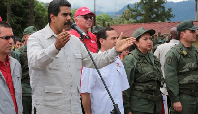 El presidente Nicolás Maduro visitó ayer el estado Táchira colprensa