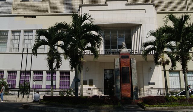 Ambas heridas fueron atendidas por el personal del centro asistencial de inmediato. Huv.gov.co