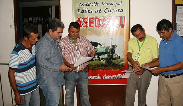 Pese a que los ediles habían logrado, al fin, el reconocimiento del pago de unos honorarios por su labor, el presidente objetó la ley y ahora será la Corte Constitucional la encargada de decidir si pueden remunerarlos o no. Archivo