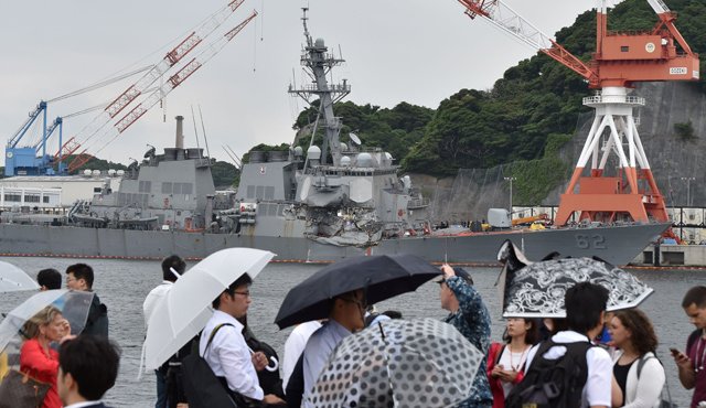 La cadena de televisión pública japonesa NHK afirmó que "varios" militares habían sido hallados. AFP