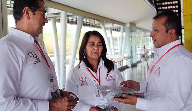 En la foto: Fabio Gómez (izquierda), Luz Marina Contreras y Ricardo Mendoza. Cortesía
