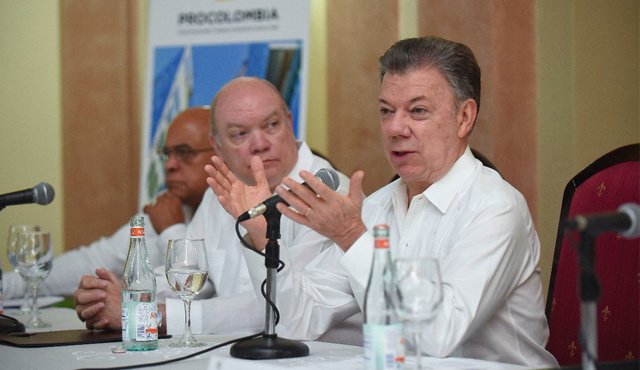 Hace una semana Santos pidió por primera vez de manera directa a Maduro que diera marcha atrás en su idea de convocar una Asamblea Constituyente. Tomada de Twitter