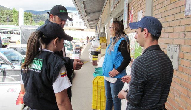 Los recorridos se cumplieron en establecimientos comerciales, en el Centro de Acopio y en vías públicas del municipio de Pamplona. Roberto Ospino