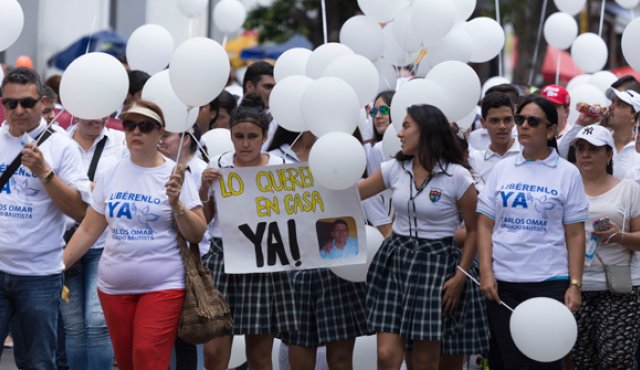 El pasado miércoles se llevó a cabo la marcha para pedir por la liberación de Carlos Omar Delgado Bautista. Archivo