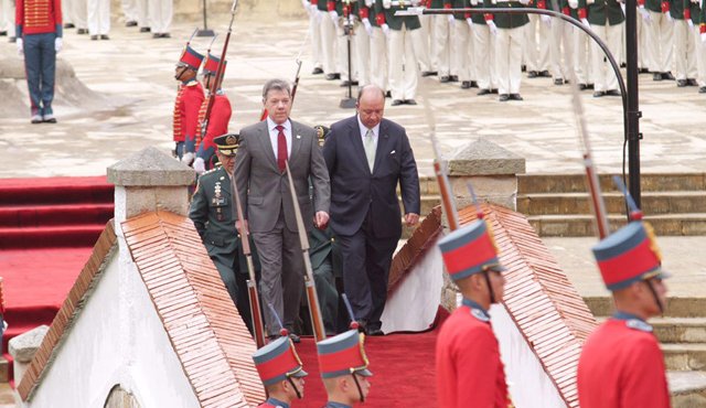 En medio de la conmemoración de la Batalla de Boyacá el presidente Juan Manuel Santos resaltó que sin la valía de la fuerza pública no se habría logrado el proceso de dejación de armas. Colprensa