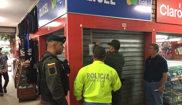 TRES LOCALES fueron cerrados de manera permanente. Suministrada