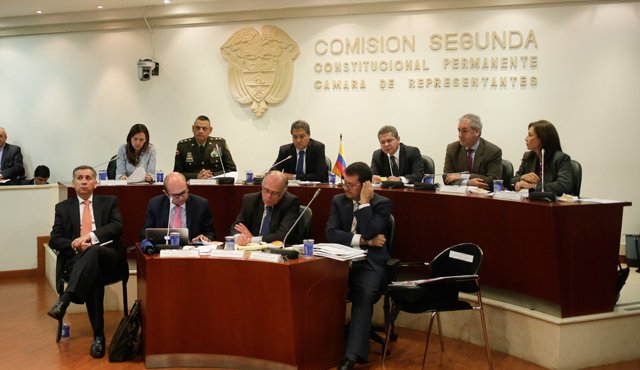 La Comisión Segunda es la encargada de atender los asuntos de la política y las relaciones internacionales. Archivo