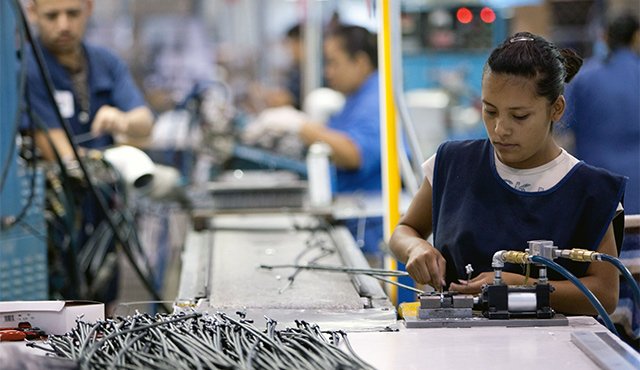 Es poco probable que Colombia alcance la meta de crecimiento del 2%. Mario Caicedo
