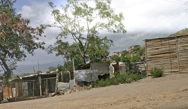 Una invasión que queda pendiente por desalojar está localizada en el sector del 20 de julio. Archivo La Opinión