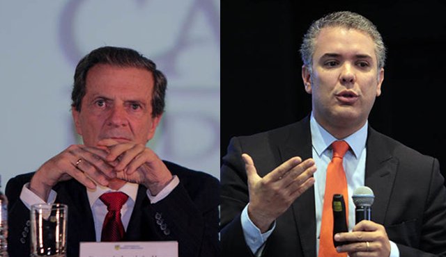 Fernando Londoño, exministro; e Iván Duque, precandidato. Archivo