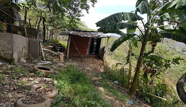 Gustavo Hernández fue atacado en este desolado lugar. La Opinión