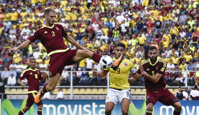 El equipo de José Pékerman no consolidó el buen momento de triunfos que traía tras la doble jornada anterior y se conformó con un empate sin goles contra el colero del clasificatorio mundialista: Venezuela. AFP