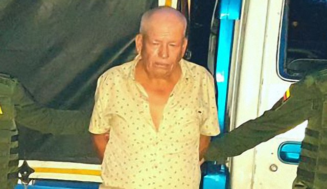 Herrerra Aldana, de 66 años, se robó el camión en la vía entre Bucaramanga y San Martín. Cortesía
