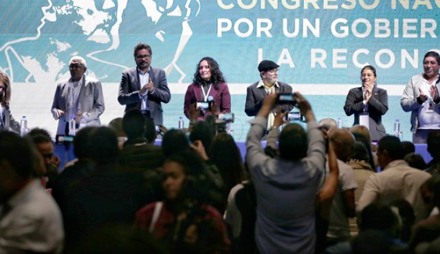El pasado primero de septiembre, los integrantes de las Farc presentaron oficialmente al país su nuevo partido político que denominaron Fuerza Alternativa Revolucionaria del Común (Farc). Colprensa