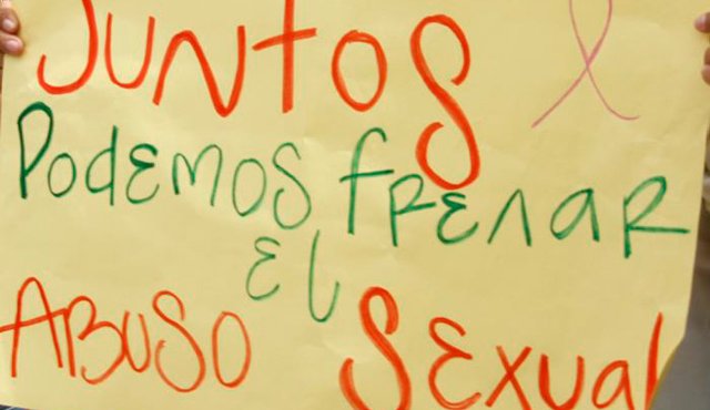 El uniformado se encontró con varias menores, quienes estaban patinando, y habría aprovechado para atacar a una de ellas. Colprensa