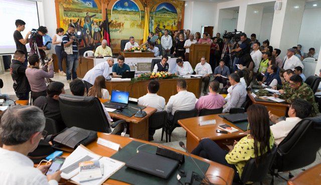 El salón de sesiones del Concejo fue escenario del debate de control político organizado por la Comisión Segunda de la Cámara. Al encuentro no asistieron los ministros citados. Juan Pablo Cohen