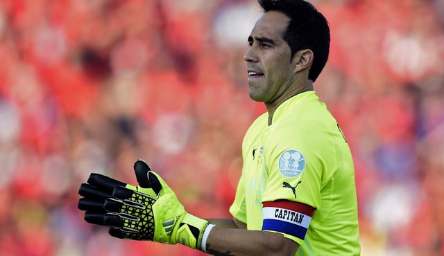 Claudio Bravo, portero de la selección chilena. Archivo