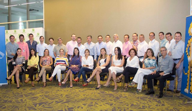 Lanzamiento del nuevo seguro. Alfredo Estévez